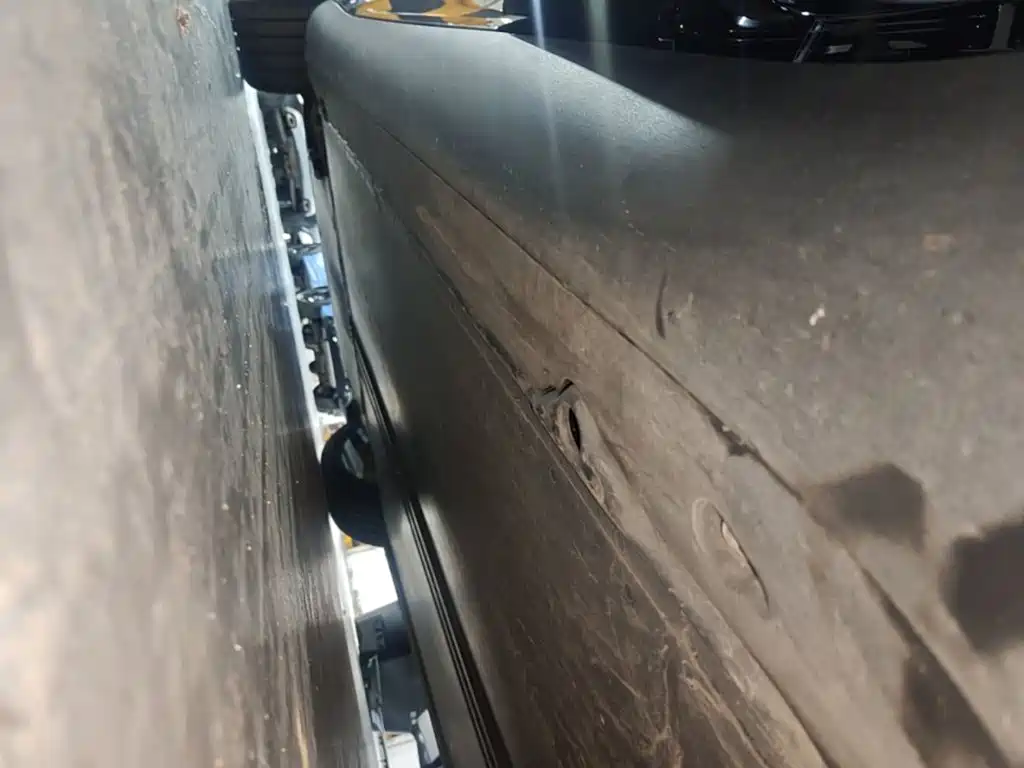 Tesla Model Y — миниатюра 22