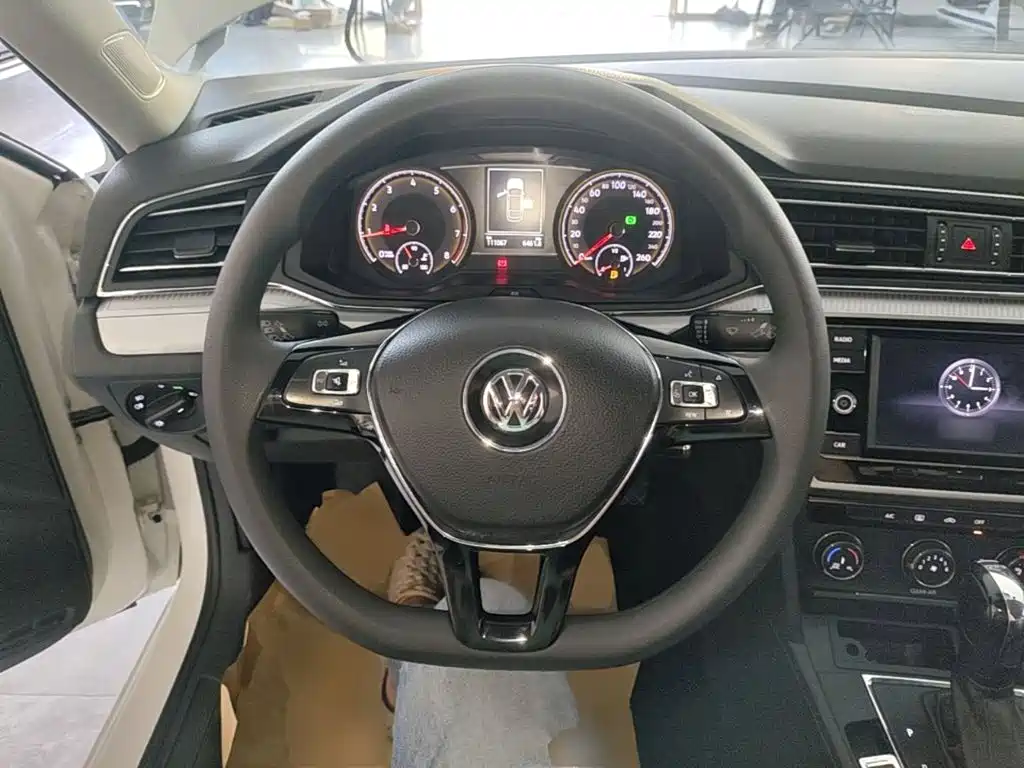 Volkswagen Lamando — миниатюра 11