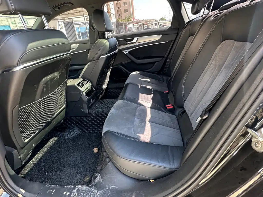 Audi A6L — миниатюра 5
