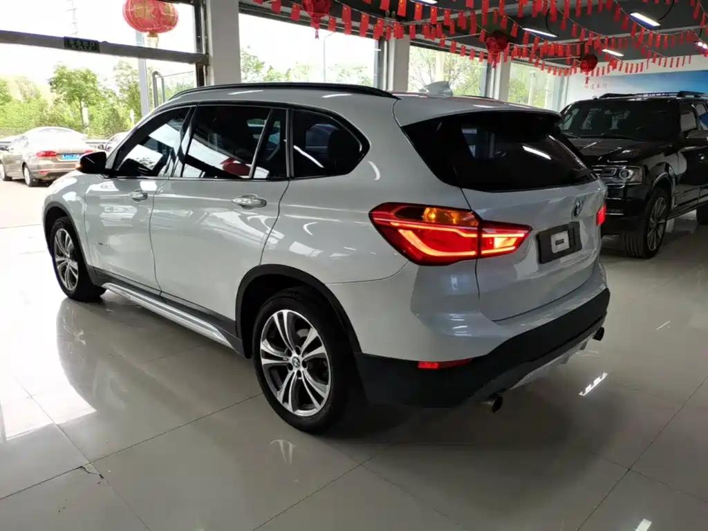 BMW X1 — миниатюра 23