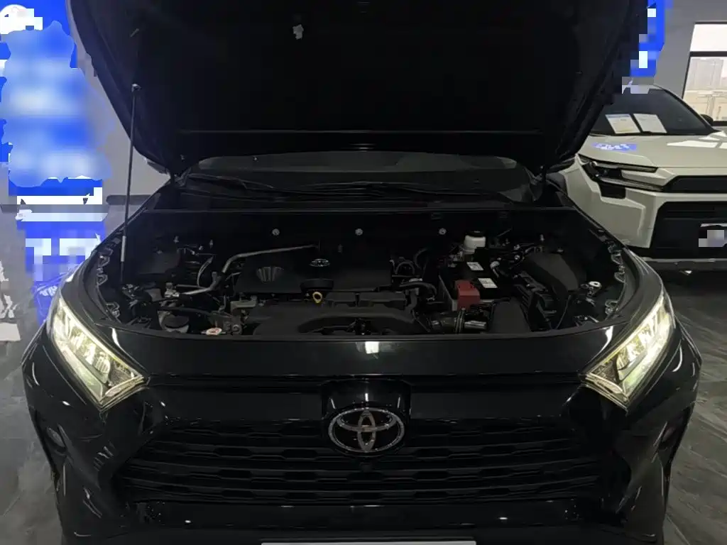 Toyota RAV4 — миниатюра 20