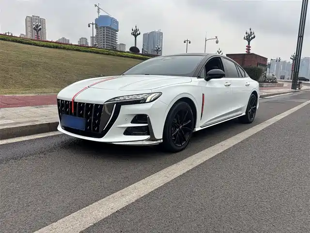 2024 Hongqi H6