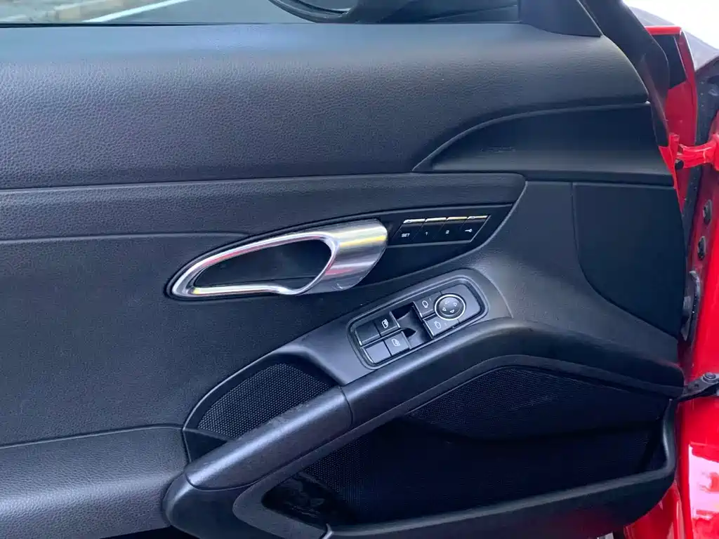 Porsche 718 — миниатюра 8
