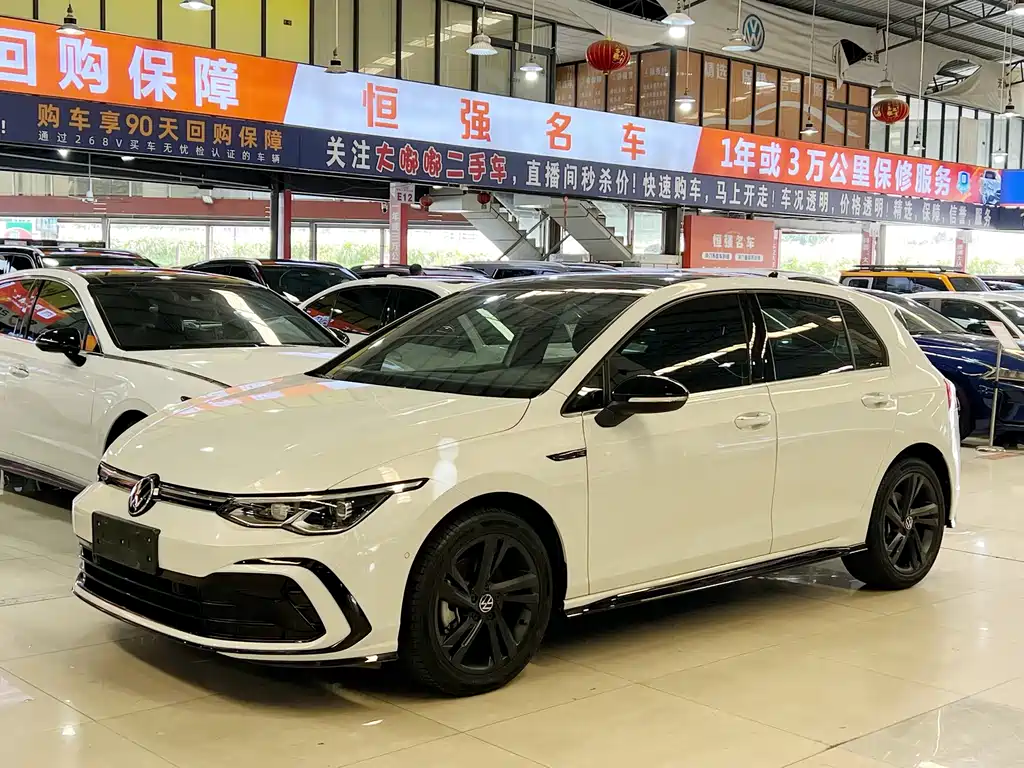 Volkswagen Golf 2023