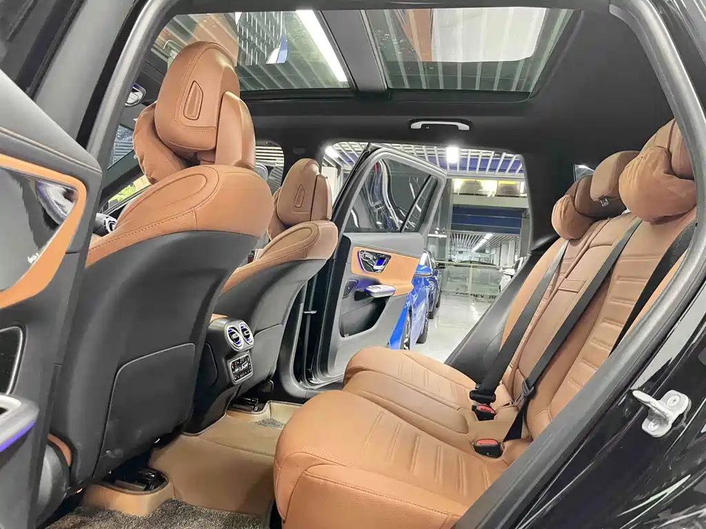 Mercedes-Benz GLC — миниатюра 6