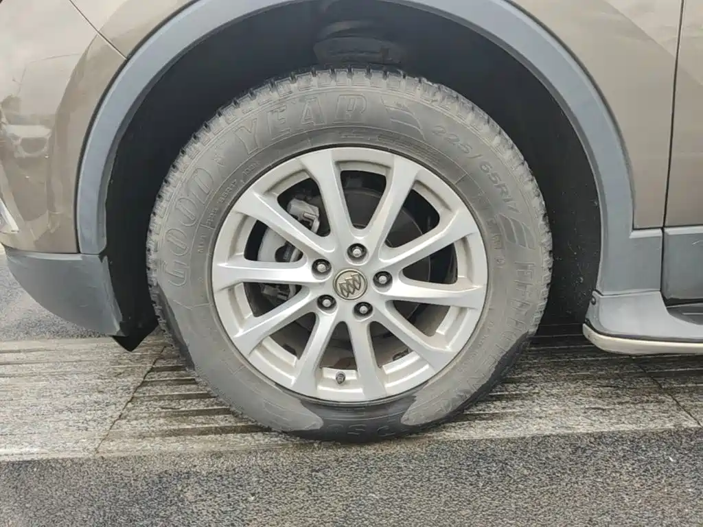Buick Envision Plus — миниатюра 23