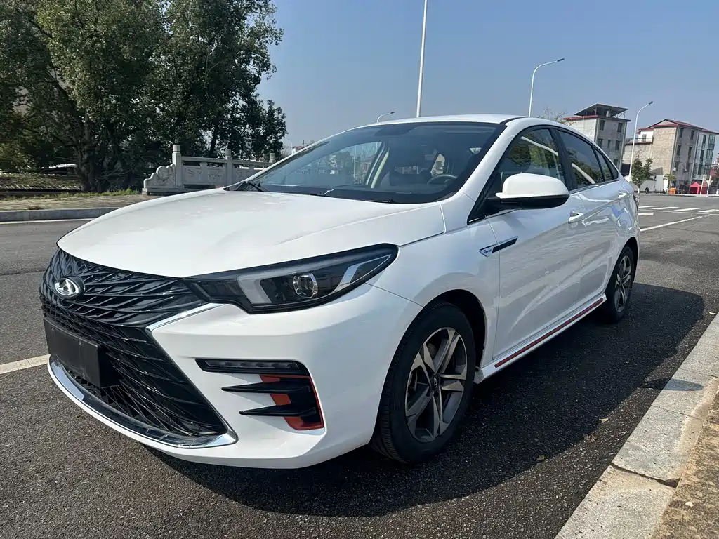 Chery Arrizo 5 PLUS 2024