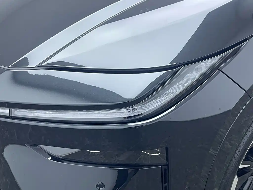 Toyota bZ3X — миниатюра 11