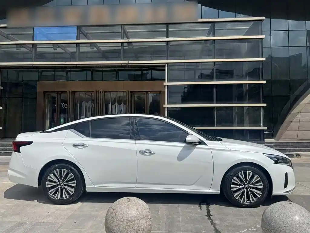 Nissan Teana — миниатюра 20