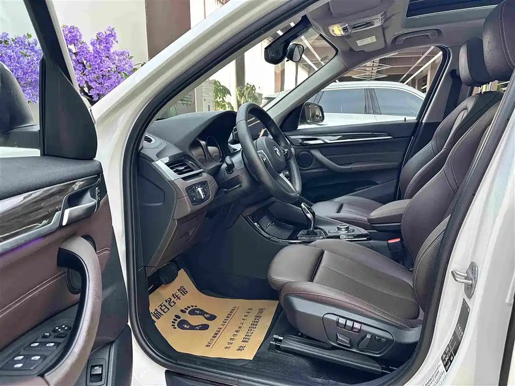 BMW X1 — миниатюра 9