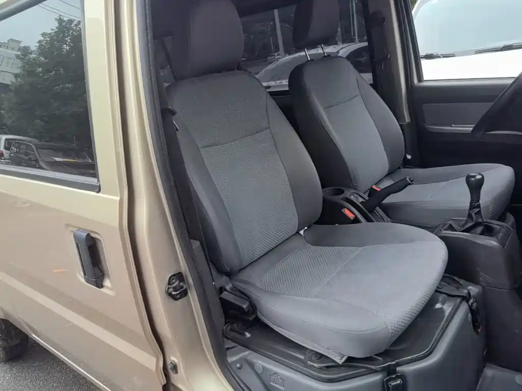 Wuling Rongguang — миниатюра 25