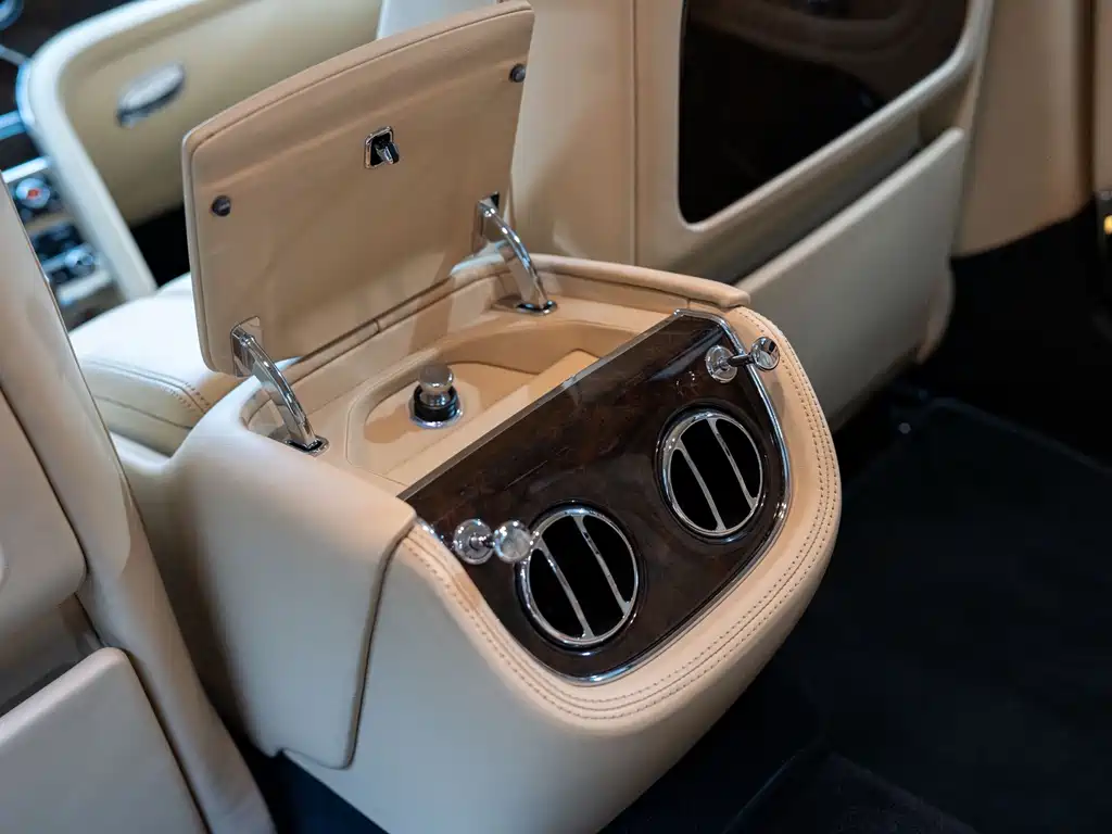Bentley Mulsanne — миниатюра 29