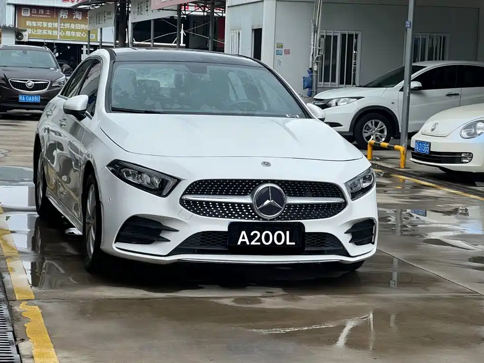 Mercedes-Benz A-Class — миниатюра 2
