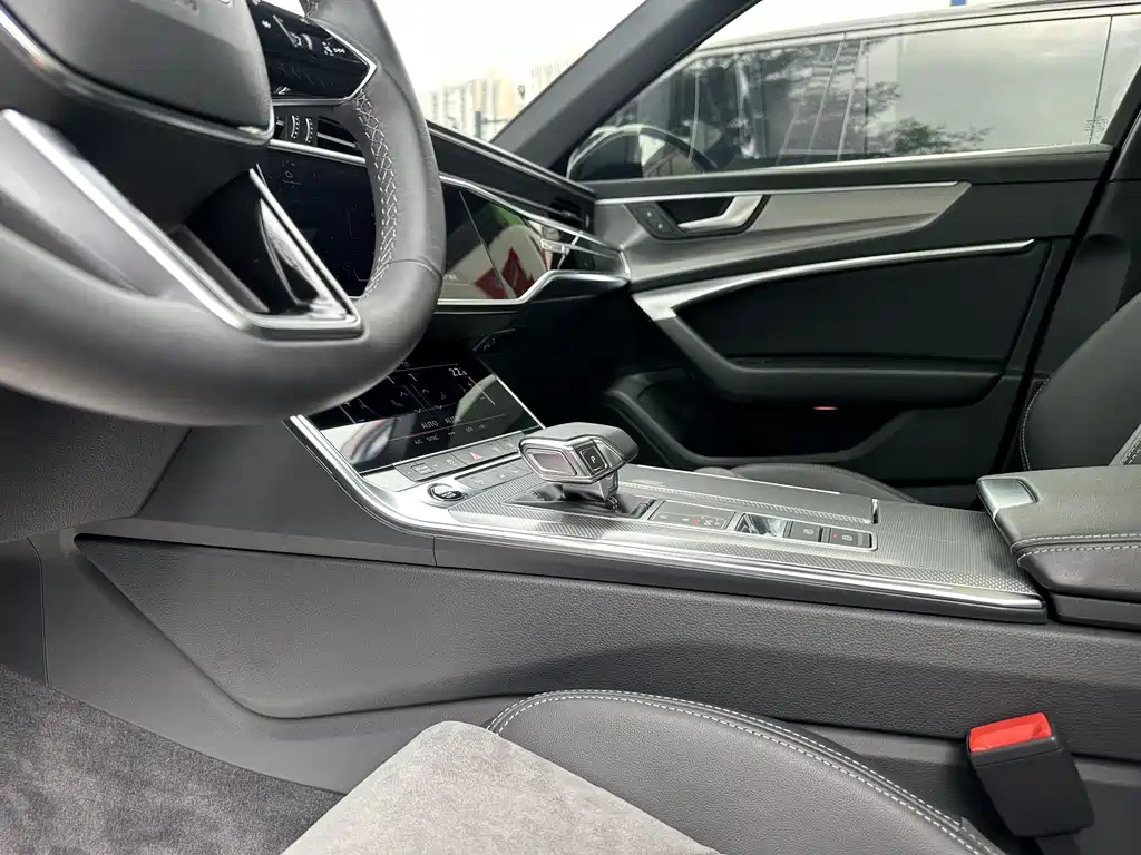 Audi A6L 2021 45 TFSI