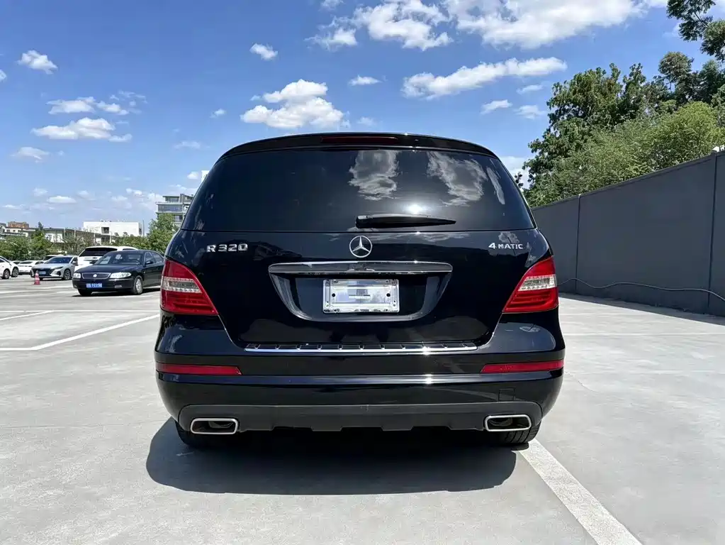 Mercedes-Benz R 2015 R 320 4MATIC Luxury