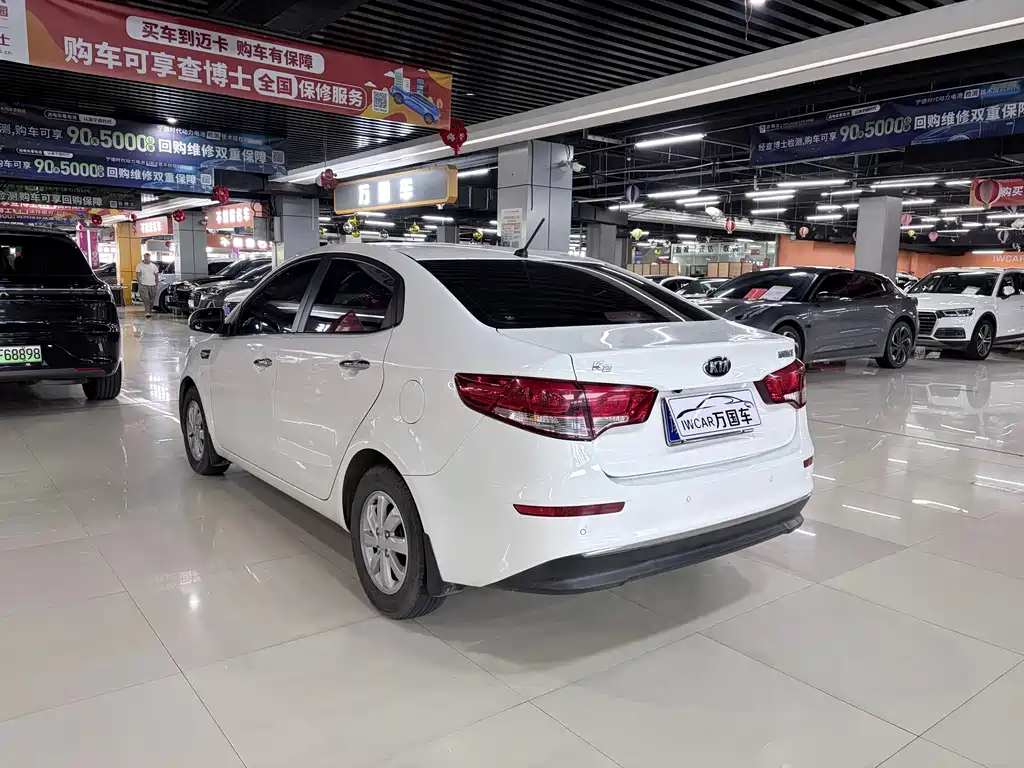Kia K2 — миниатюра 8