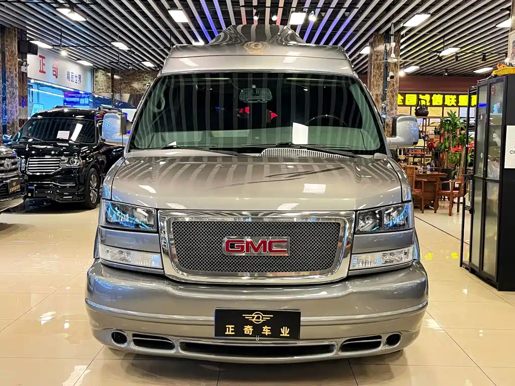 GMC Savana — миниатюра 2