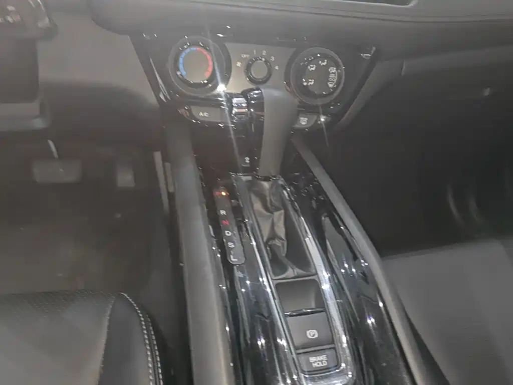 Honda Vezel — миниатюра 14