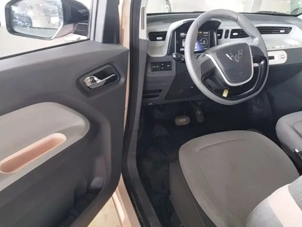 Wuling MINIEV — миниатюра 16