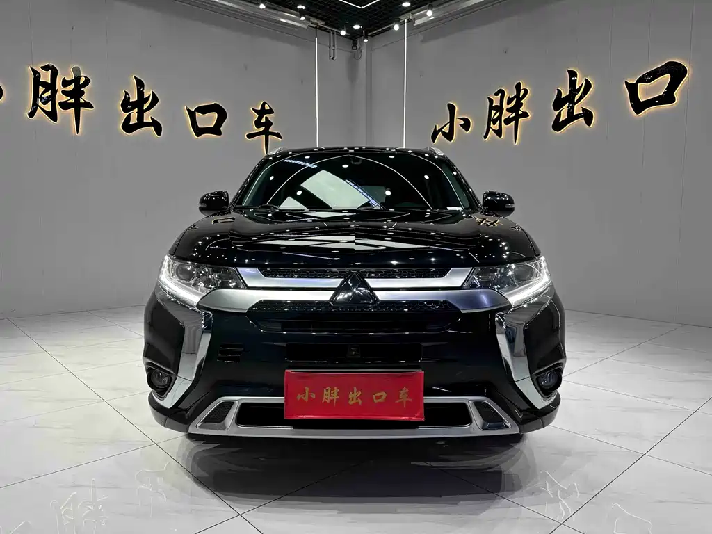 Mitsubishi Outlander — миниатюра 2