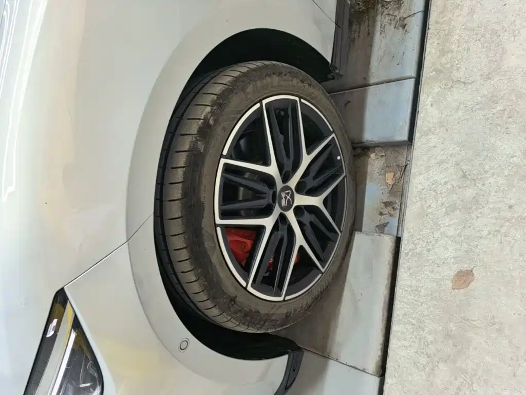 BYD Han L — миниатюра 23