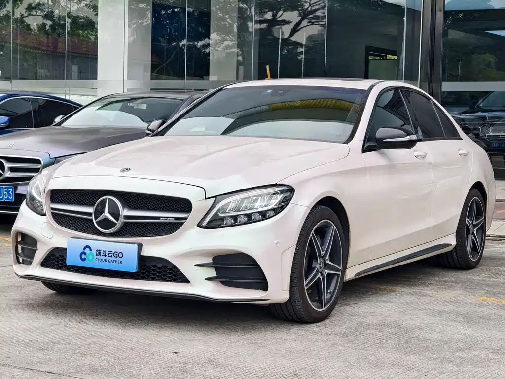 Mercedes-Benz C-Class — миниатюра 2