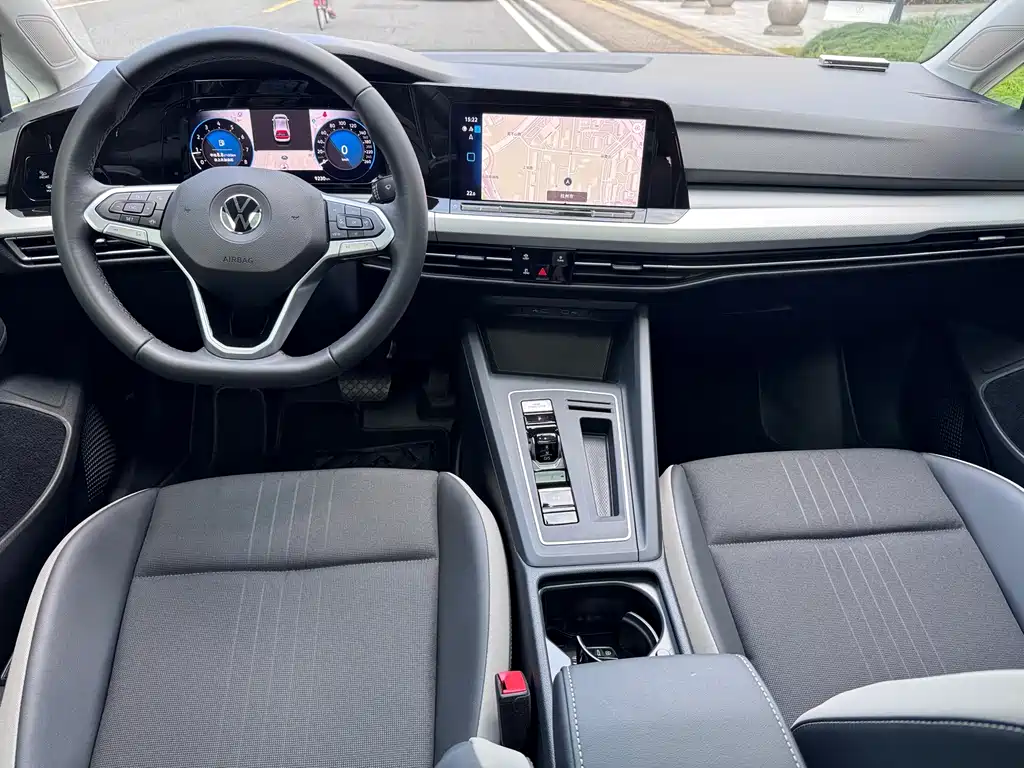 Volkswagen Golf — миниатюра 11