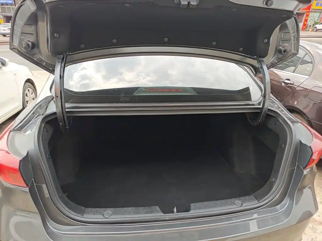 Changan Eado — миниатюра 19
