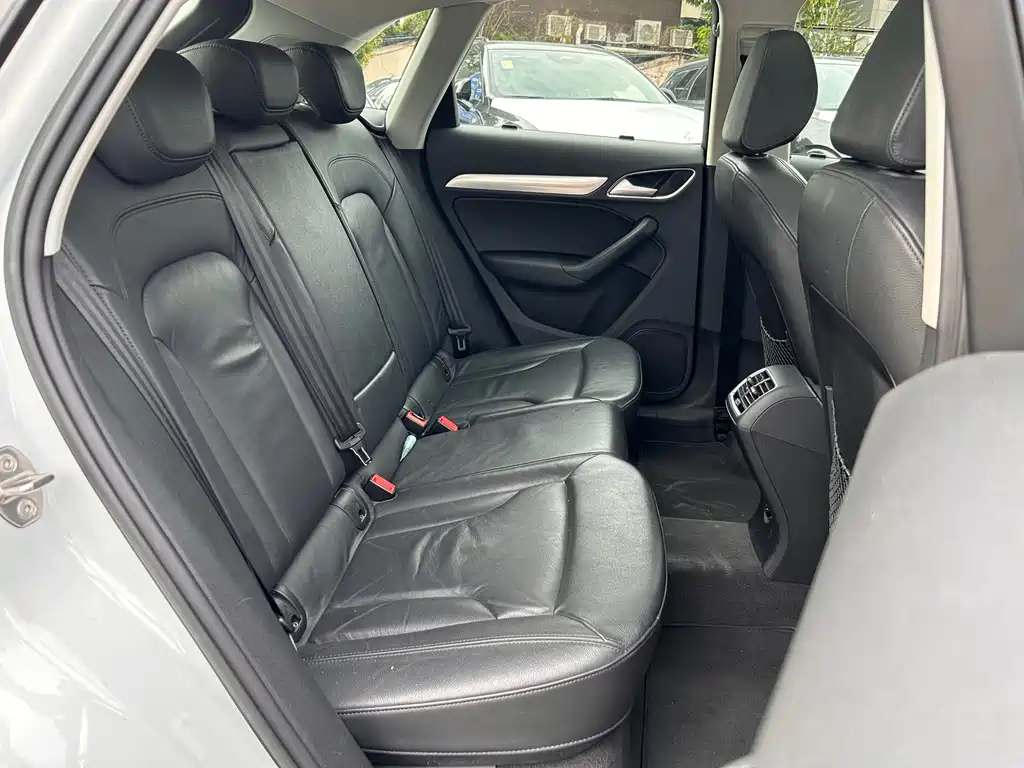 Audi Q3 — миниатюра 16