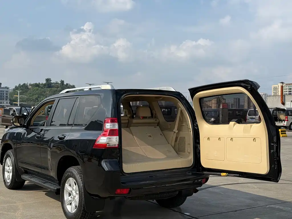 Toyota Prado — миниатюра 21
