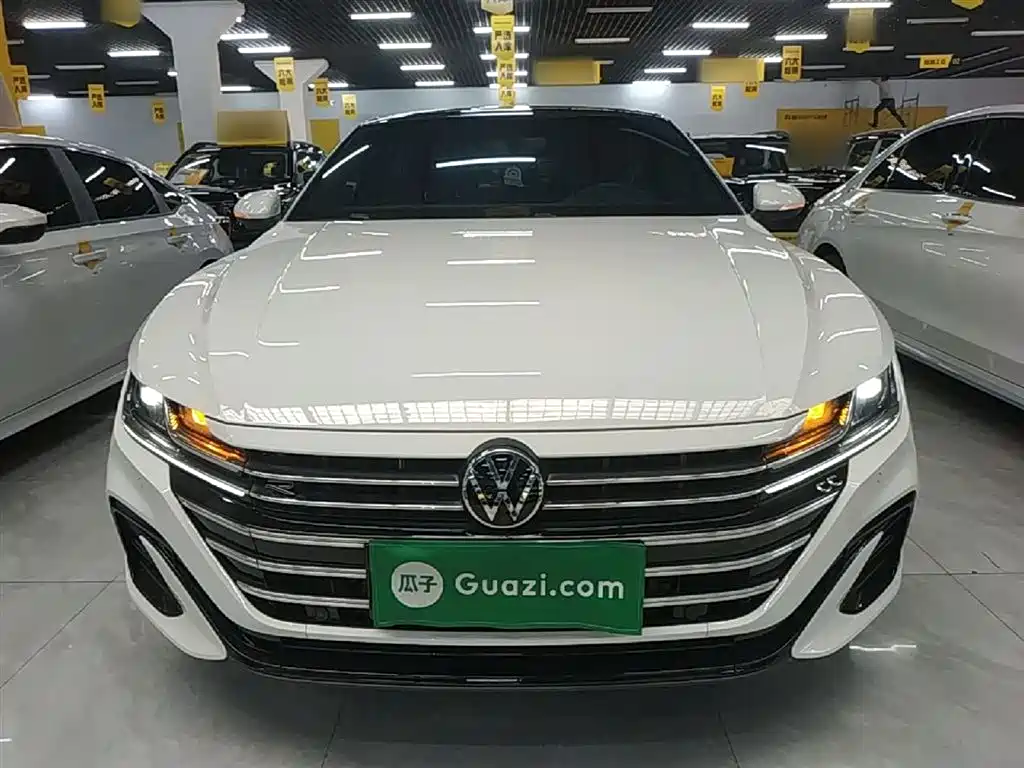 Volkswagen FAW - Passat CC CC 2024 330TSI