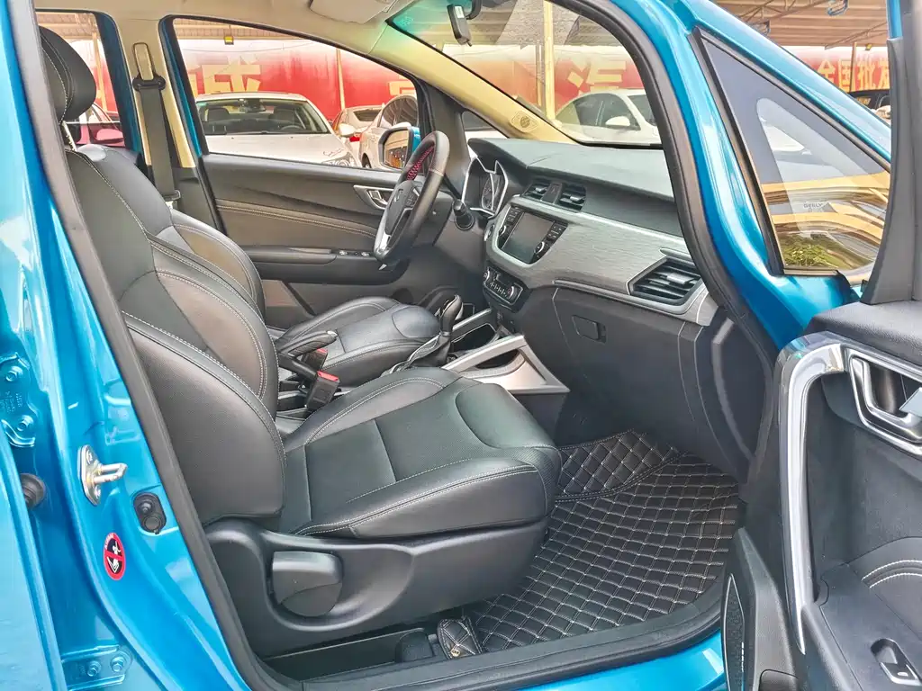 Geely Vision X3 — миниатюра 6