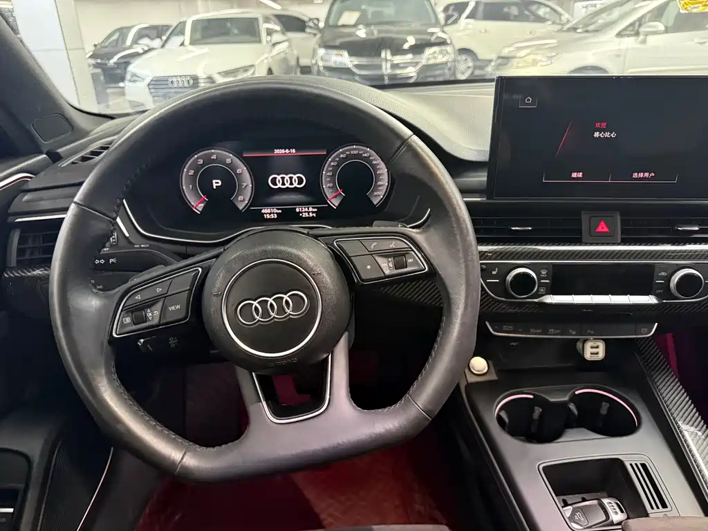 Audi A4L 2020 45 TFSI quattro