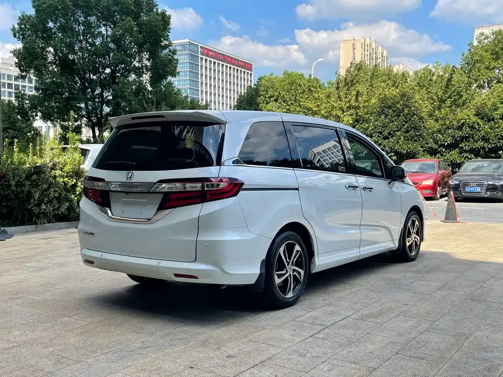 Honda Odyssey — миниатюра 9