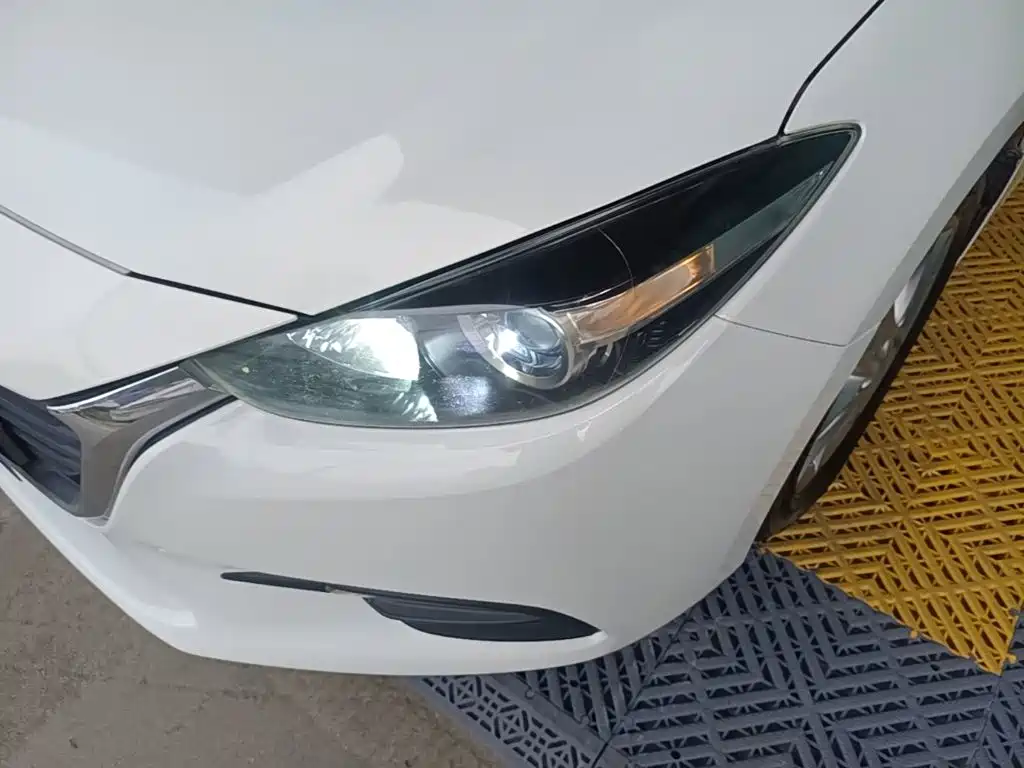 Mazda 3 Axela — миниатюра 24