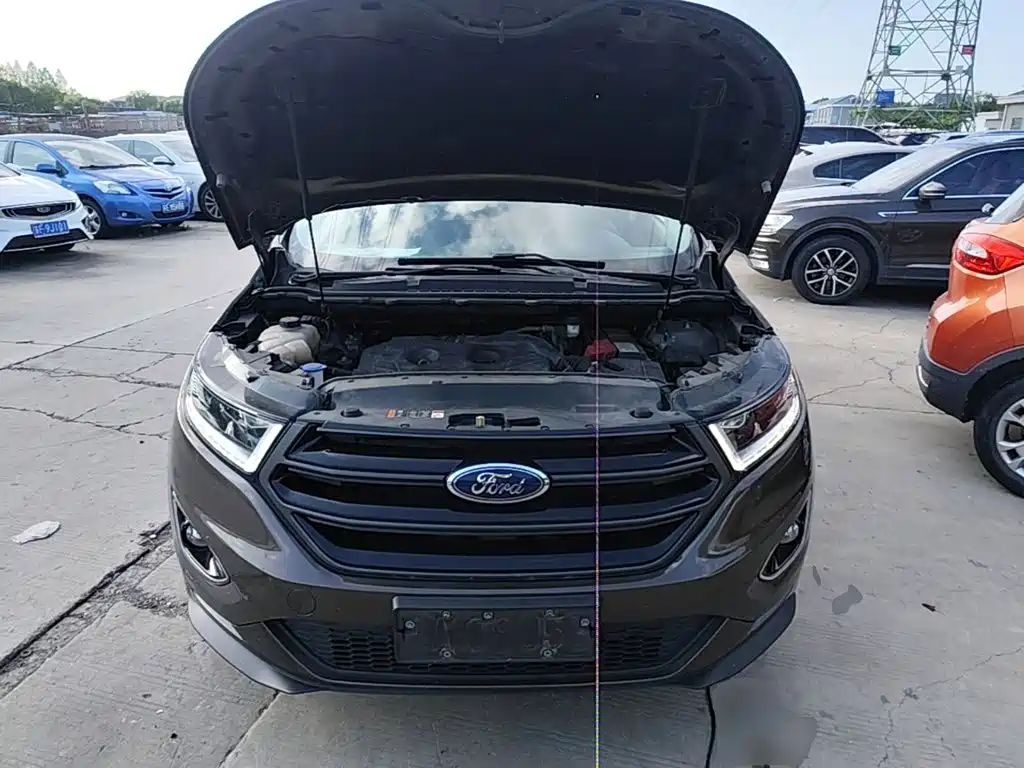 Ford Edge — миниатюра 20