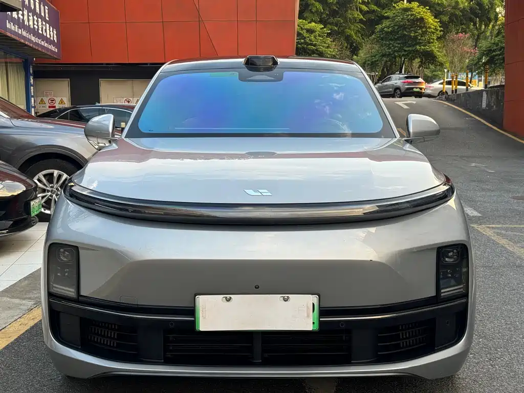 Li Auto Li L8 — миниатюра 2