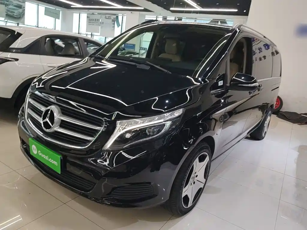 Mercedes-Benz V-Class — миниатюра 2