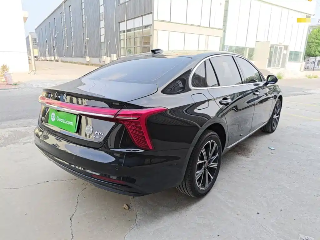 Hongqi Hongqi H5 PHEV — миниатюра 5