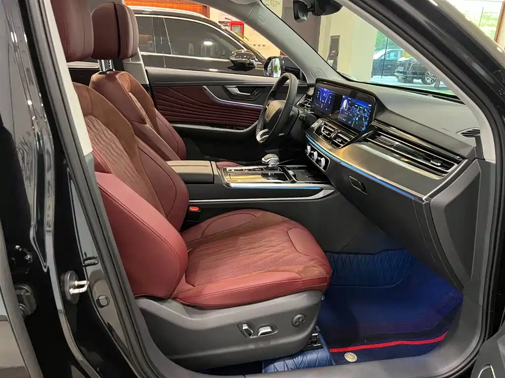 Hongqi HS5 2023 2.0T Pro