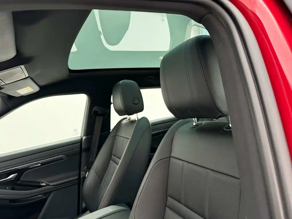 Land Rover Evoque — миниатюра 28