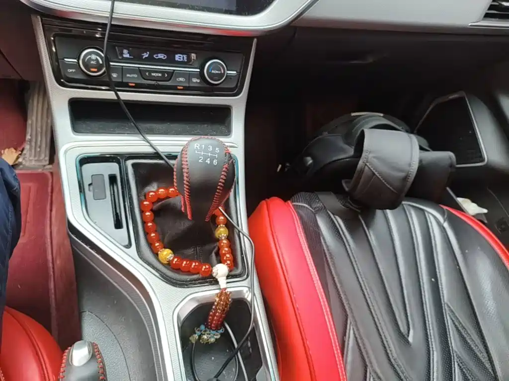 Geely Emgrand GL — миниатюра 14