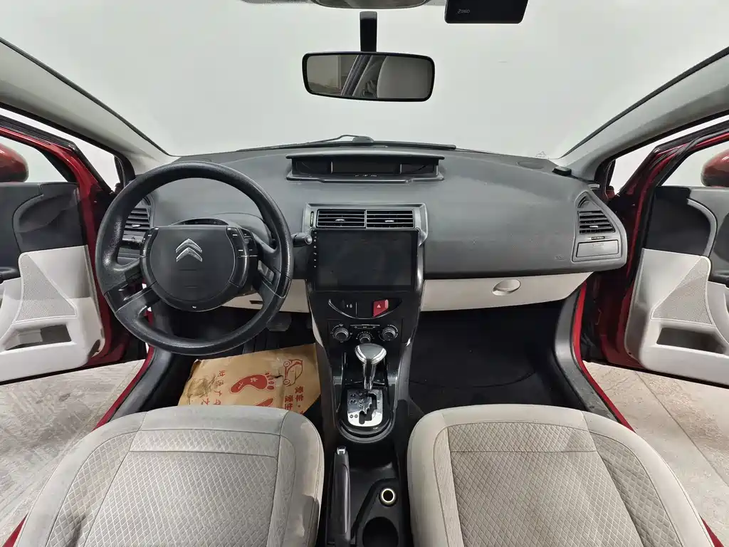 Citroen C-Quatre — миниатюра 9