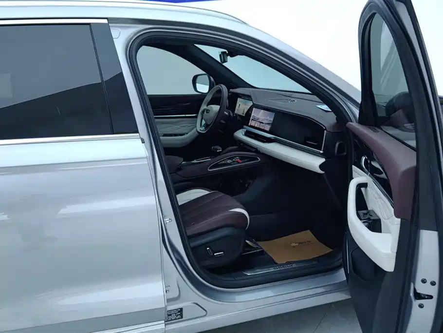 GEELY AUTOMOBILE XINGYUE L