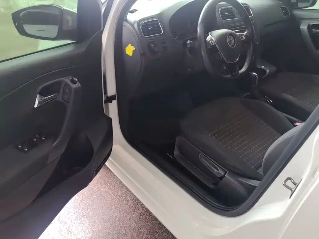 Volkswagen Polo — миниатюра 16