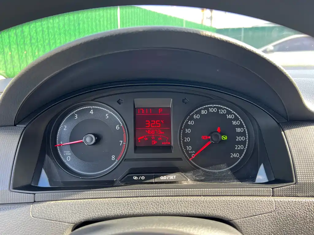 Volkswagen Santana 1.5L Auto Elegant Edition, фото 14