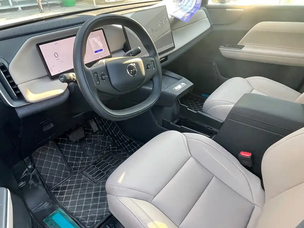 Volvo XC70 PHEV — миниатюра 4