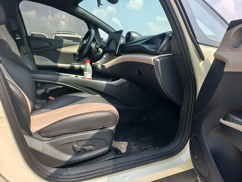 BYD Dolphin — миниатюра 9