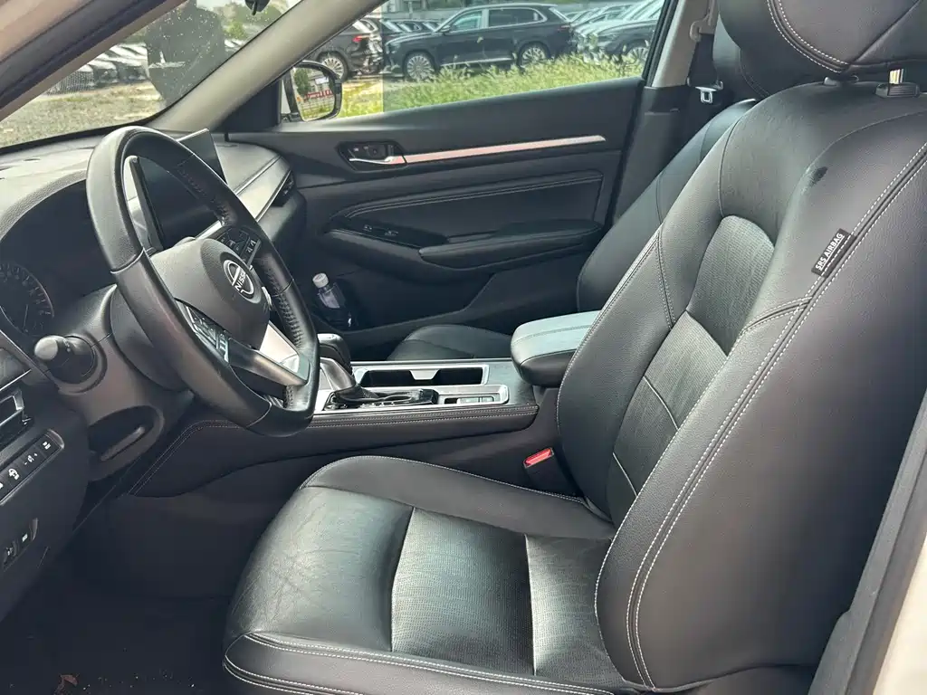 Nissan Teana — миниатюра 4