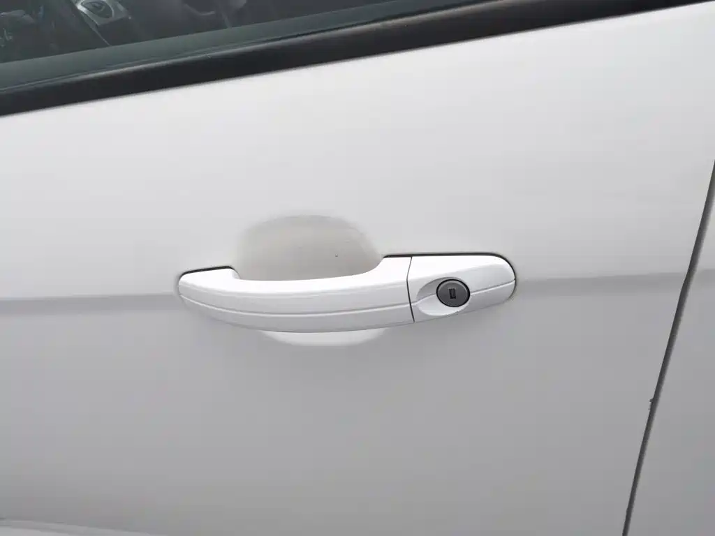 Ford Focus — миниатюра 18